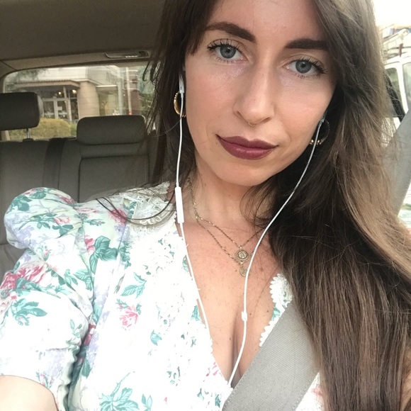 I’m Meghan and i’m from Austin, Texas 🤠 - Picture 2 of 8